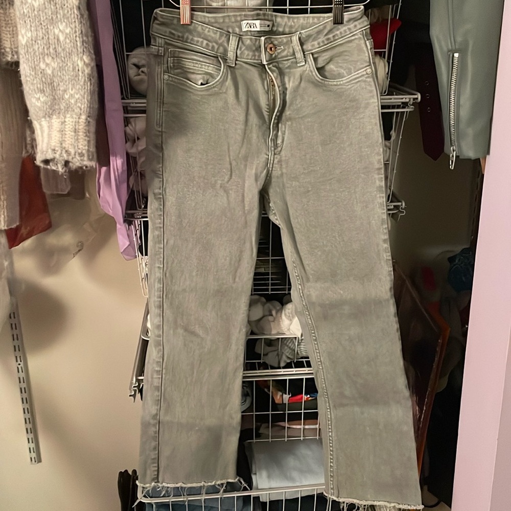 Zara Cropped Flares Jeans
